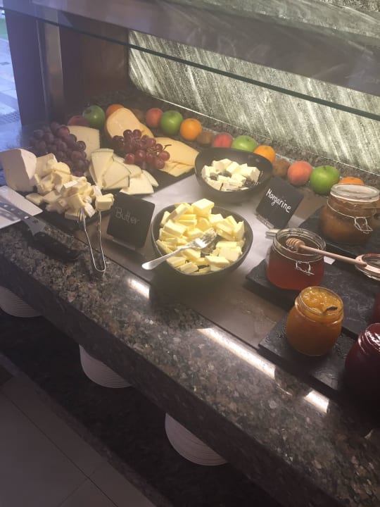 Frühstück Kyrat Amarac