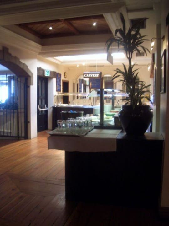 Frühstück sbuffet Hotel Tara Towers