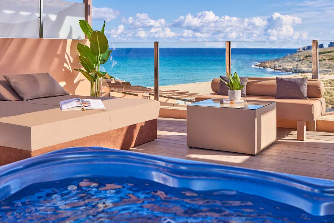 Zimmer Zafiro Cala Mesquida