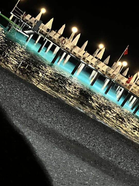 Strand Justiniano Park Conti