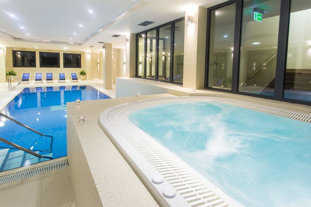 Basen w Hotelu Zbójnicówka Hotel Zbójnicówka