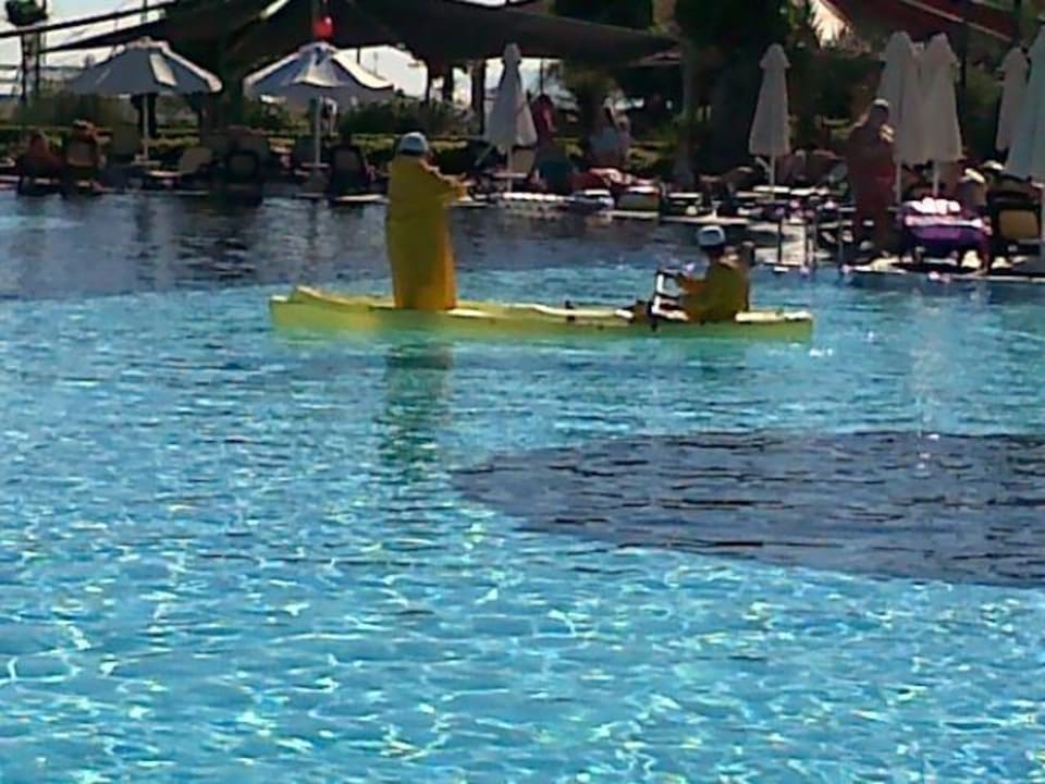 Animation Limak Lara Deluxe Hotel & Resort