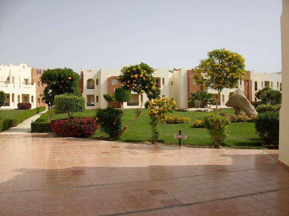 Weg zu unserem Zimmer SUNRISE Royal Makadi Resort