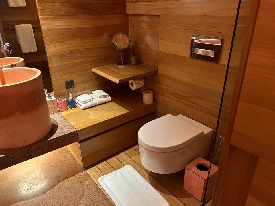 Zimmer Potato Head Suites & Studios