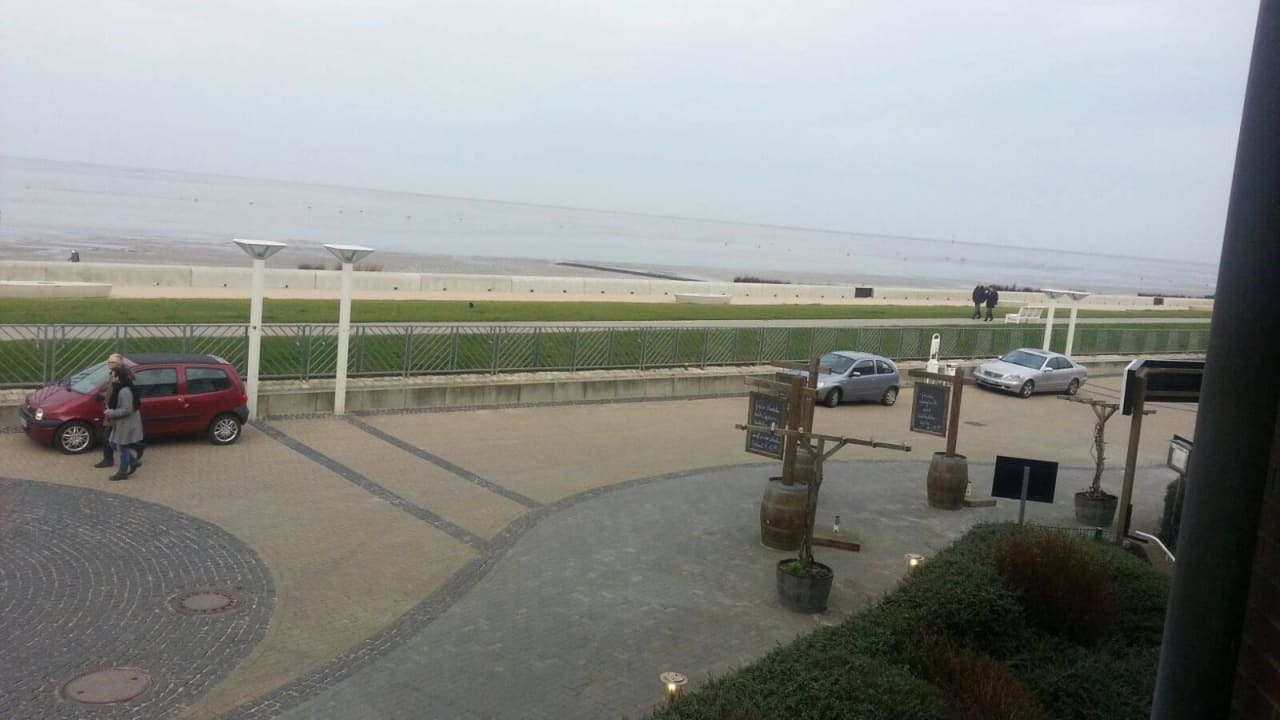 Blick vom Balkon Residenz Meeresbrandung