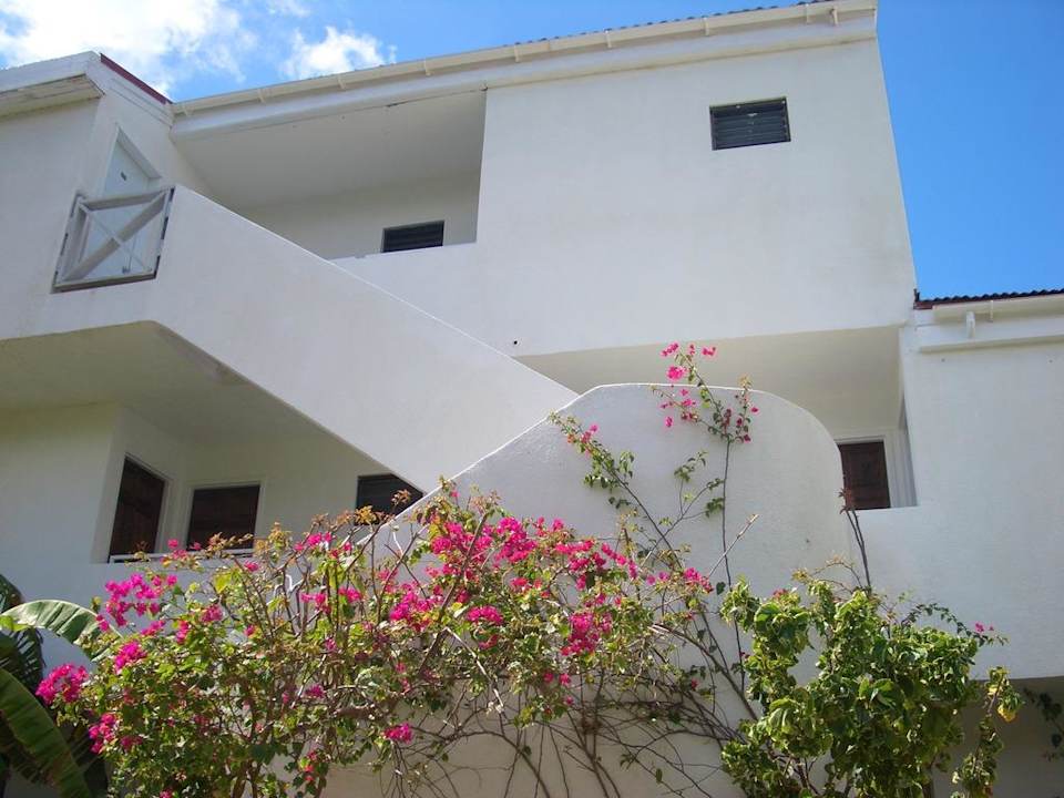 Hinter dem Hotel Hotel Coconut Beach Club