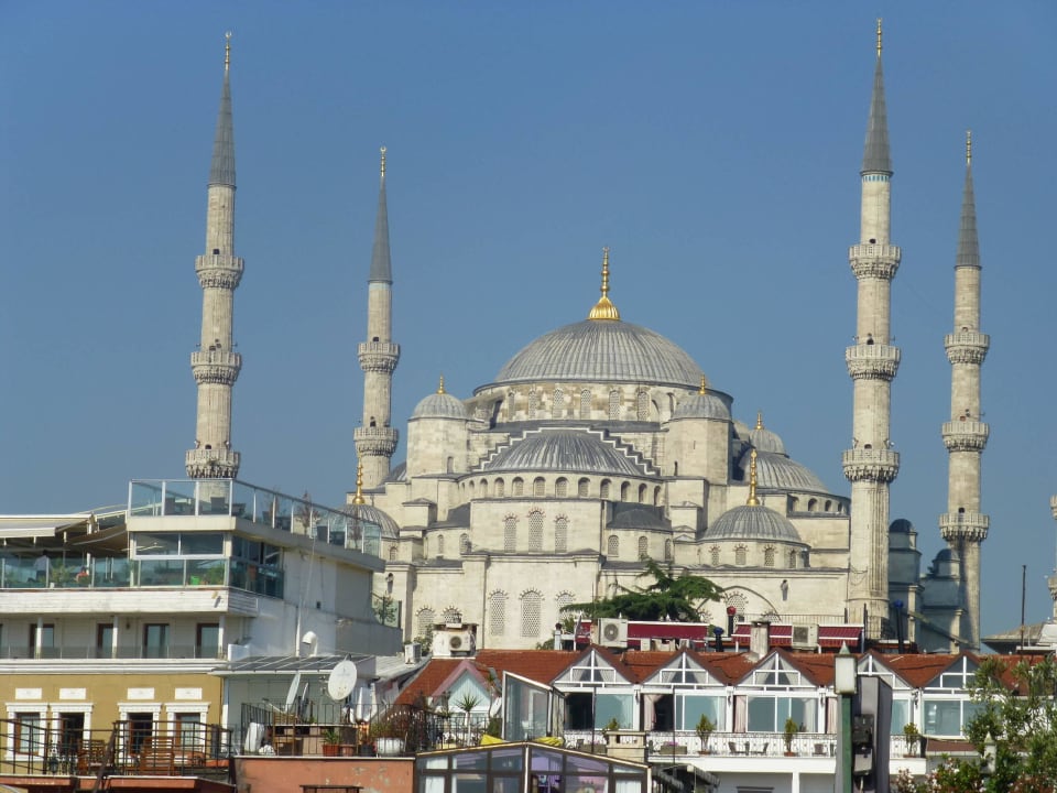 Blick von der Dach Terrasse Best Western Hotel Citadel