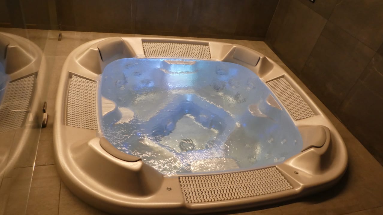 Sport & Freizeit DoubleTree by Hilton Hotel Wroclaw