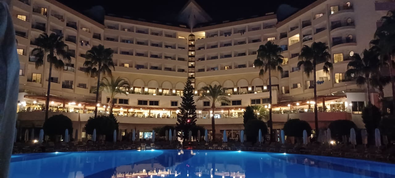 Pool Saphir Resort & Spa