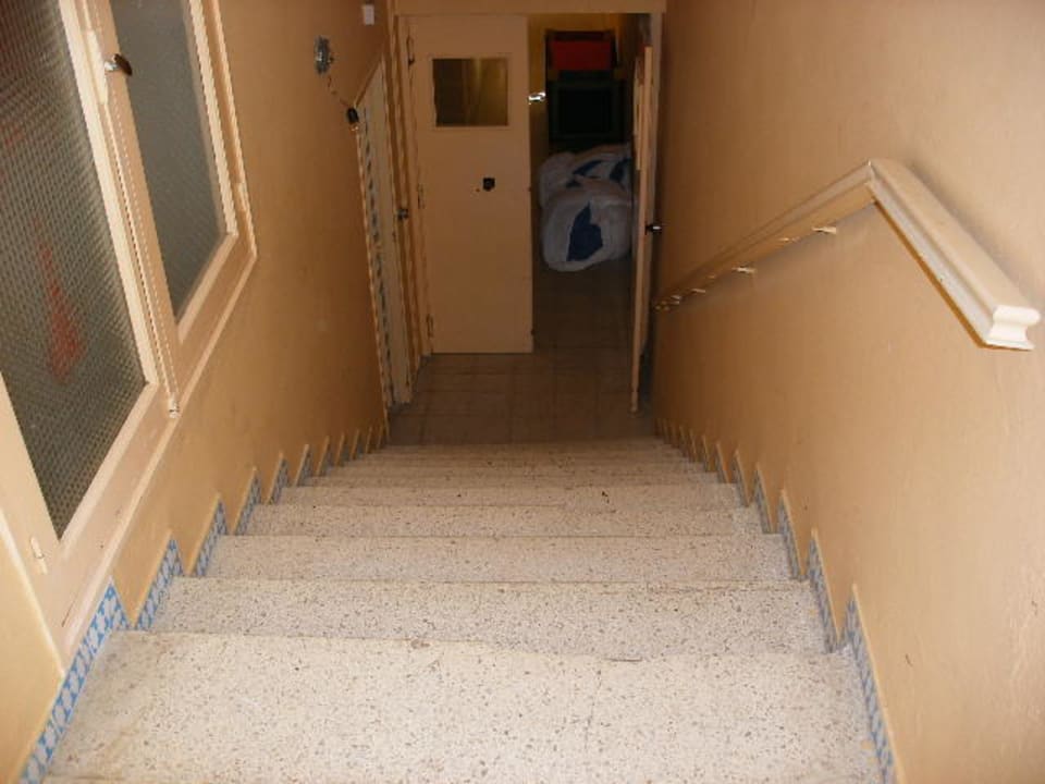 Flur im alten nicht renovierten Teil des Gebäudes  Houda Golf & Beach Club