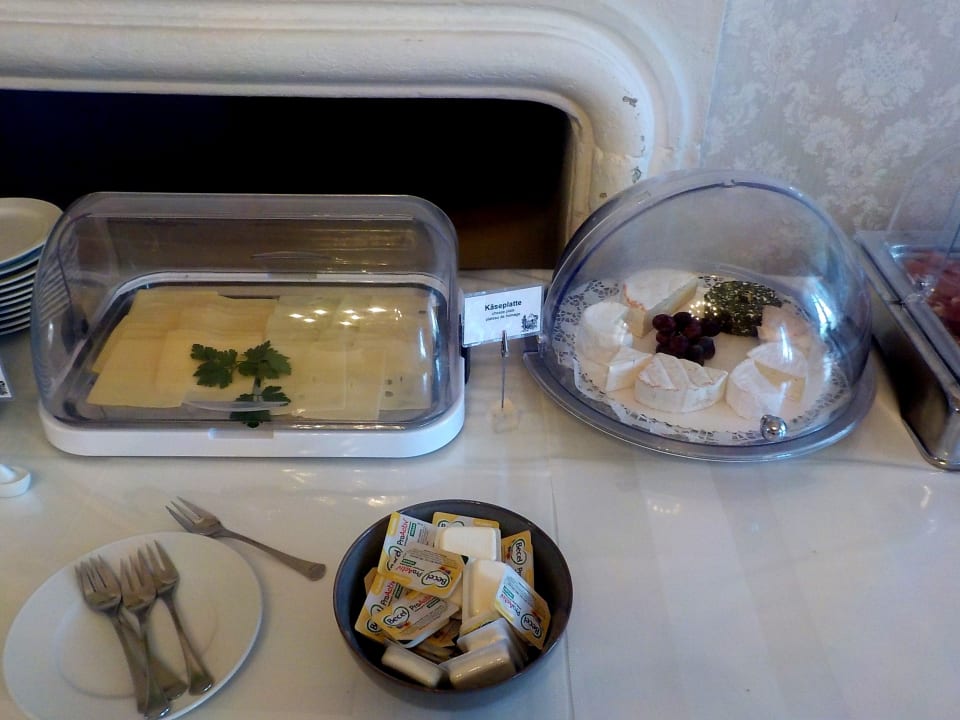 Gastro Hotel Burg Bollendorf