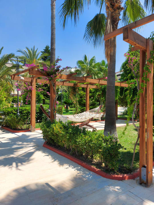 Gartenanlage Saphir Resort & Spa