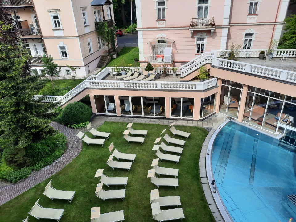 Pool Falkensteiner Spa Resort Marienbad