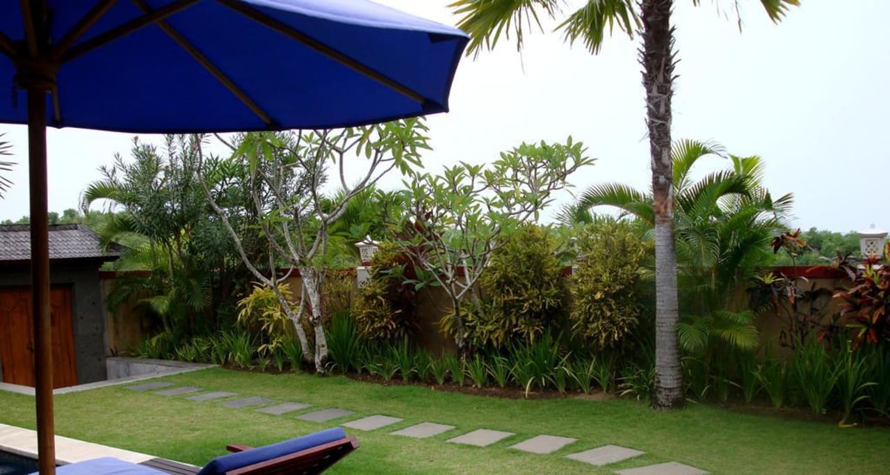 Garten Hotel The Beverly Hills Bali