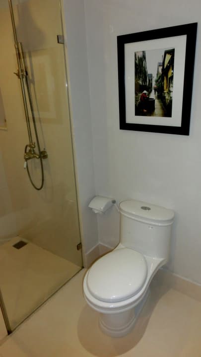 Toilette und Dusche Hotel Little Hoi An Boutique
