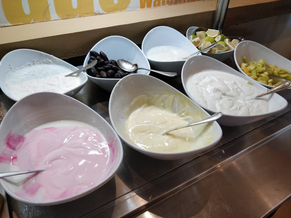 Gastro Three Corners Sea Beach Resort