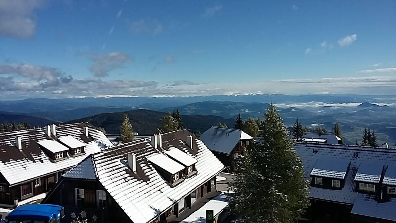 Ausblick aus dem Fitnessstudio  Mountain Resort Feuerberg