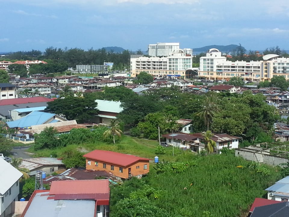 Locals TH Hotel Kota Kinabalu