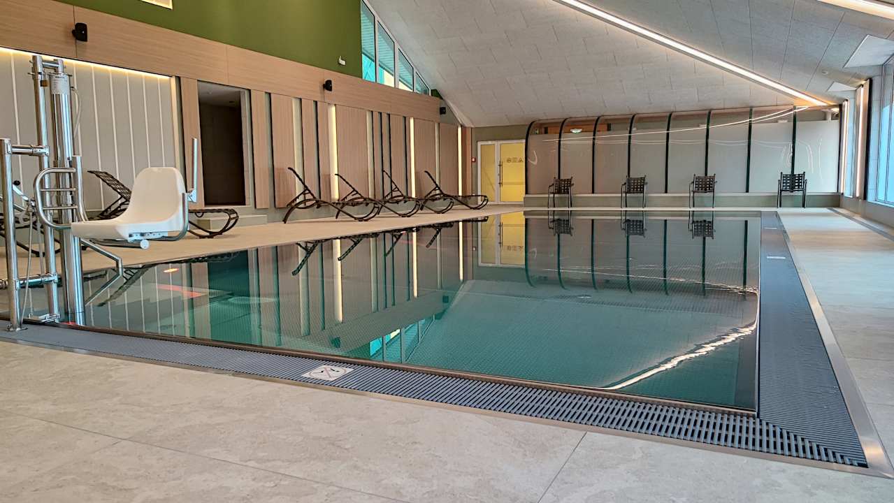 Pool ALPINE Appartement 208 by globboard
