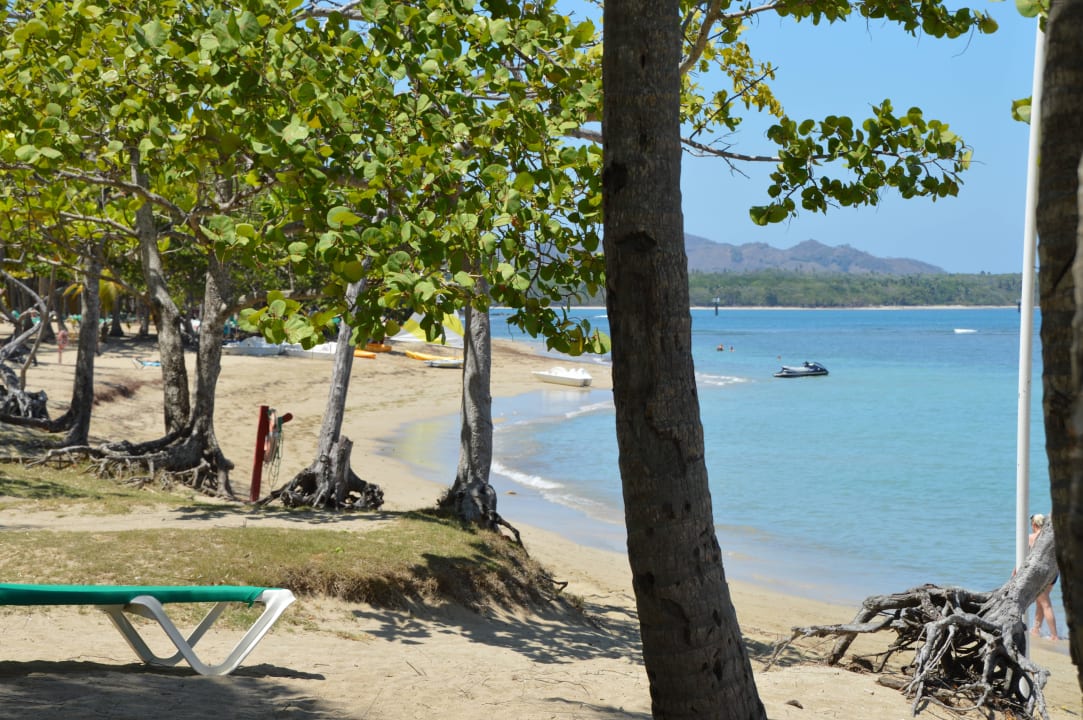 Strand Playabachata Hotel