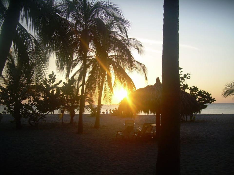 Sonnenuntergang  Irotama Resort - Irotama XXI