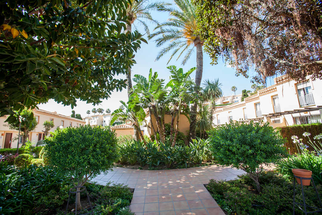 Außenansicht Ramada Hotel & Suites by Wyndham Costa del Sol Fuengirola