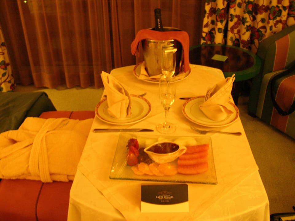Überraschung am Abend. Grande Real Santa Eulalia Resort & Hotel Spa