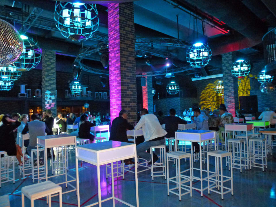 Disco Titanic Deluxe Golf Belek