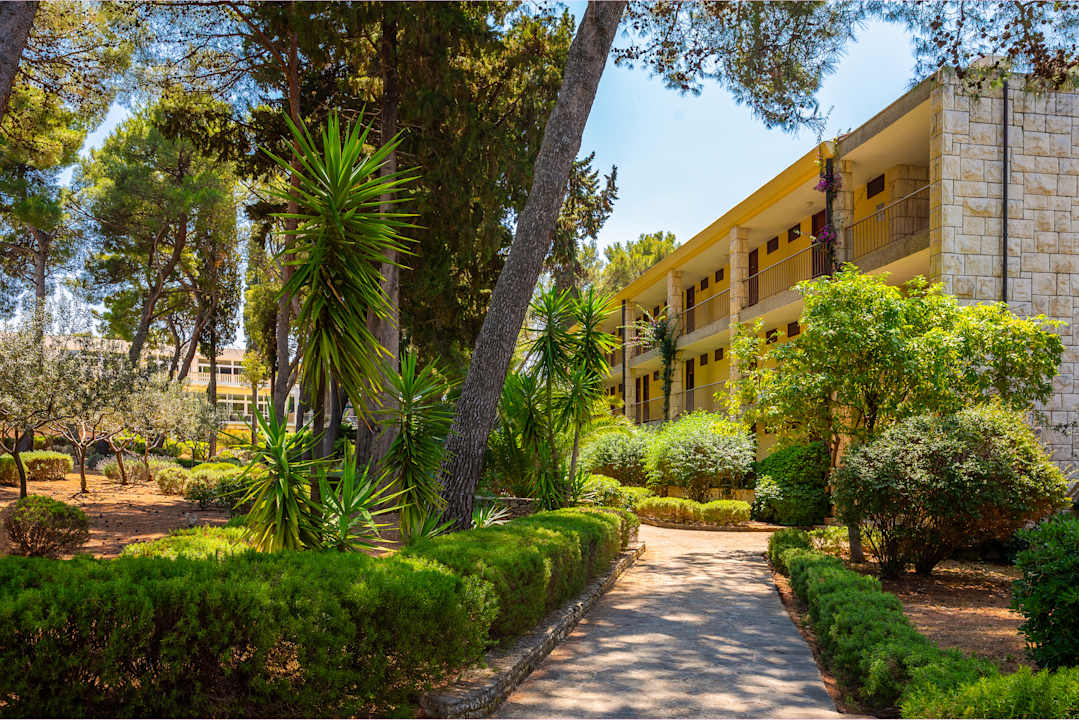 Gartenanlage Aminess Vival Casa Velaris