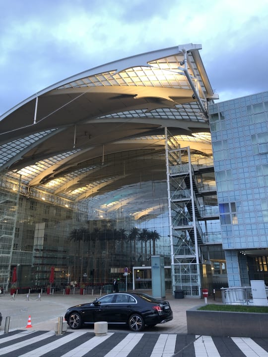 Außenansicht Hilton Munich Airport
