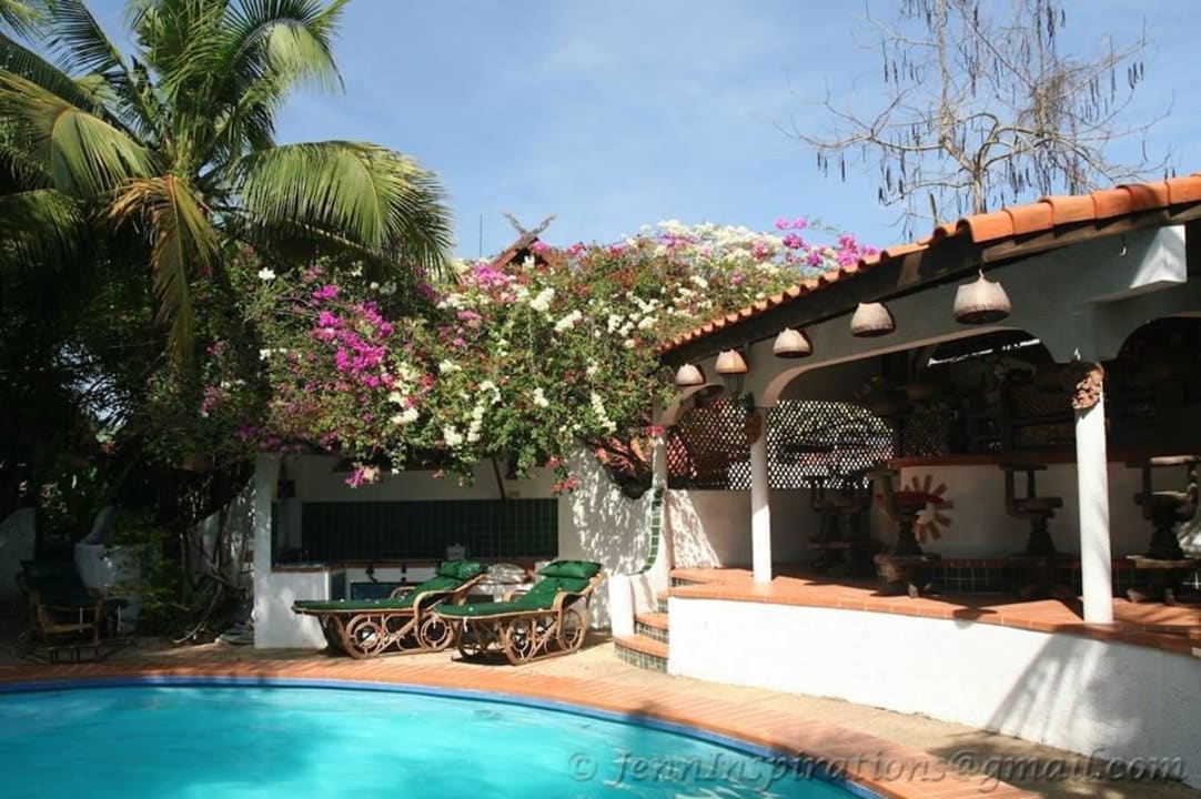 Pool Bar Secret Garden Chiang Mai