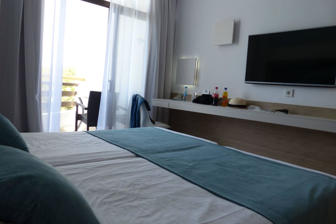 Der große Fernseher Globales Lord Nelson - Adults only