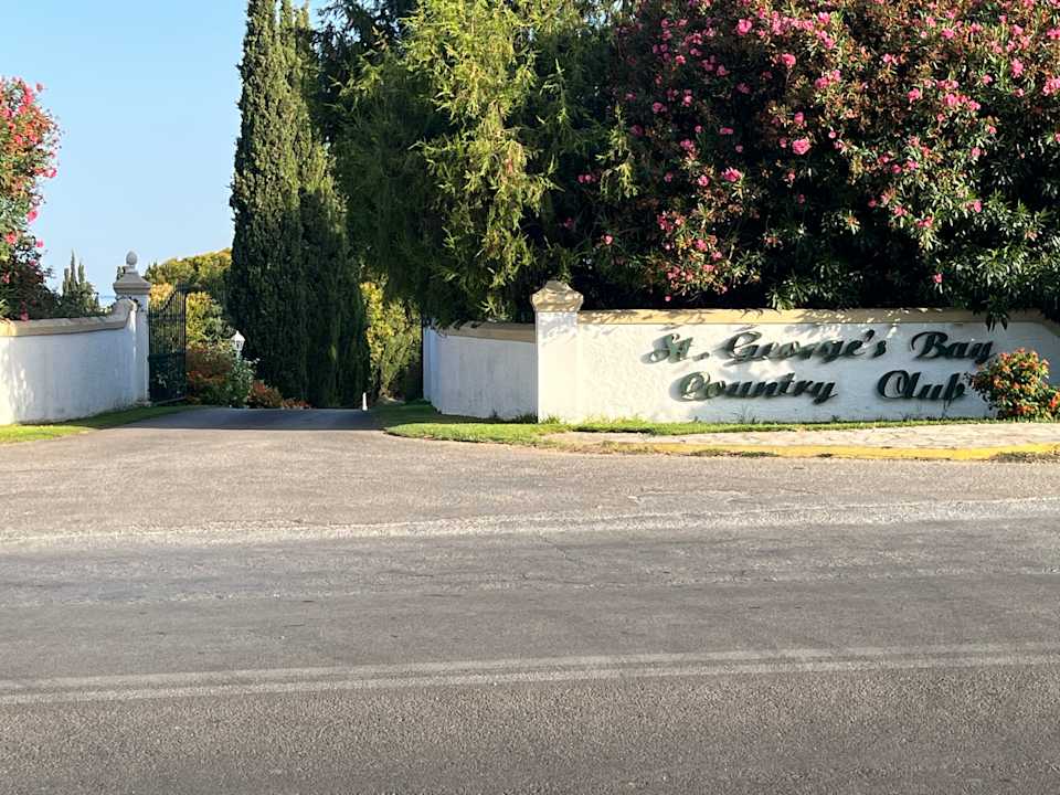 Außenansicht St. George's Bay Country Club
