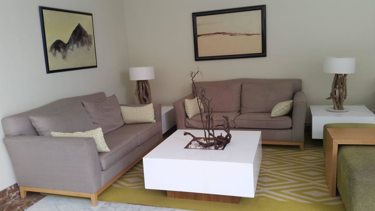 In der Eingangshalle Hotel Grand Teguise Playa