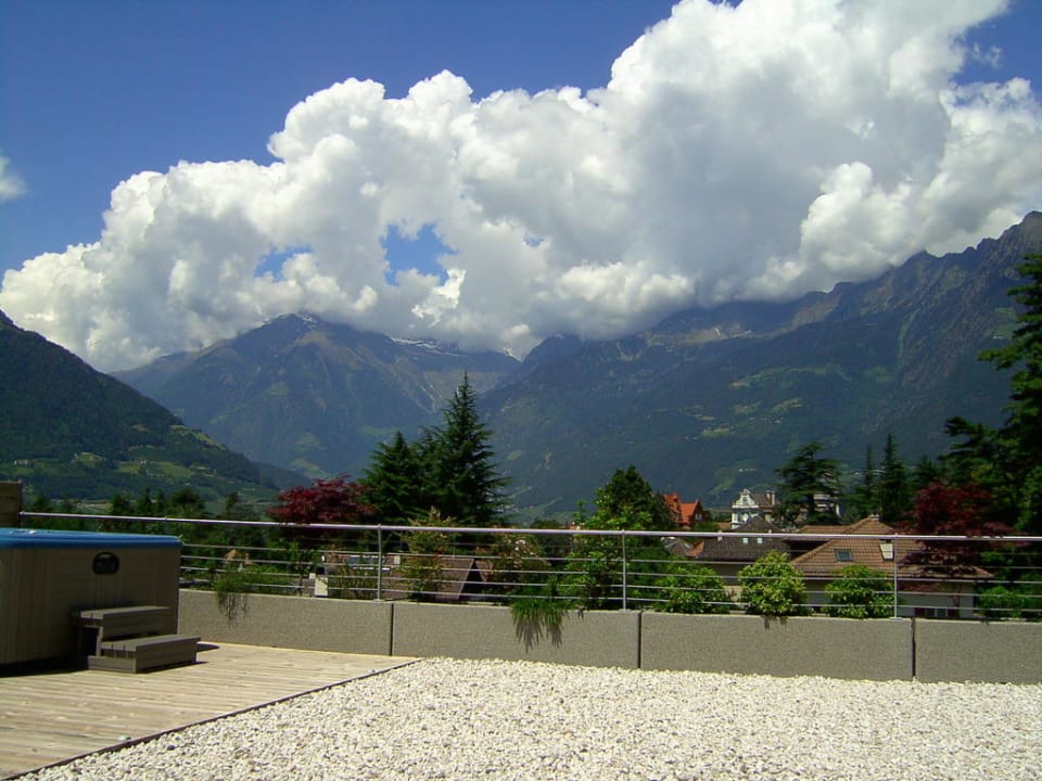 Blick in die Berge Hotel Ansitz Plantiz