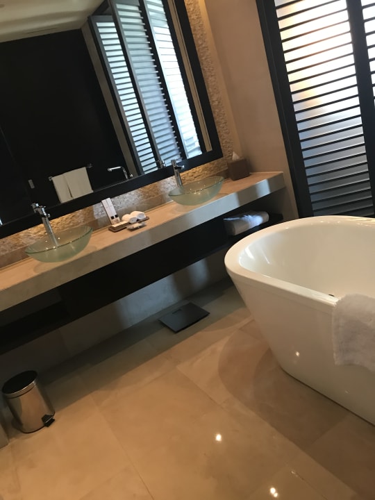 Zimmer Rixos The Palm Hotel & Suites