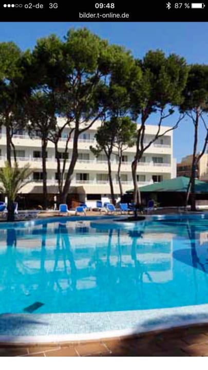 Pool unter Pinien Hotel & Spa S'Entrador Playa