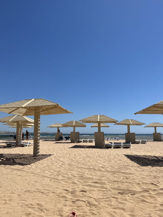 Strand Premier Le Reve Hotel & Spa