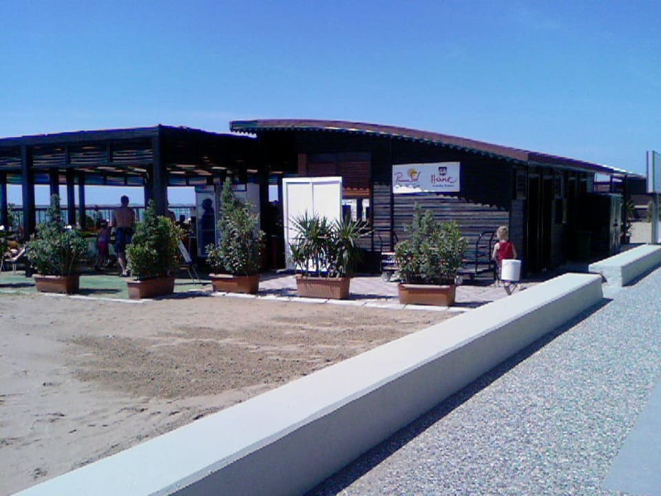 Strandbar Hane Family Resort