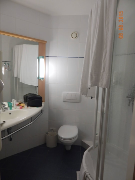 Badezimmer ibis Poznań Stare Miasto