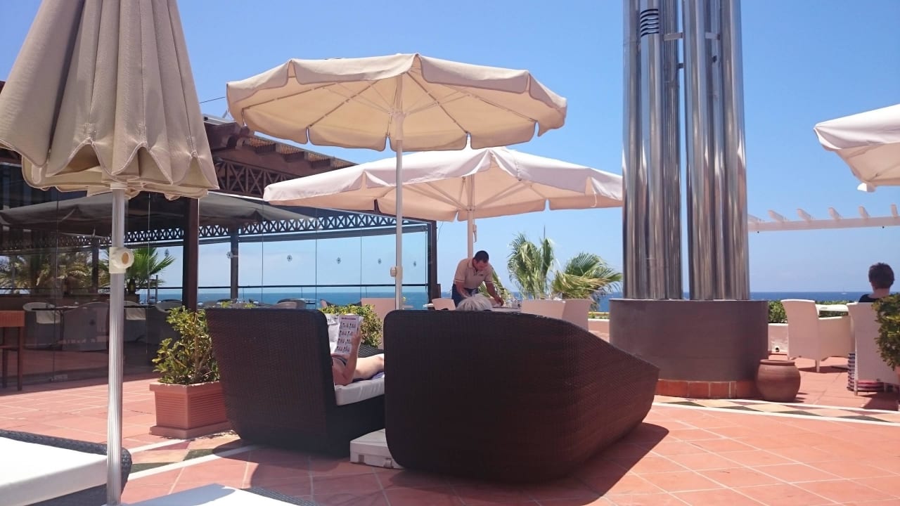 An der Poolbar H10 Gran Tinerfe - Adults only