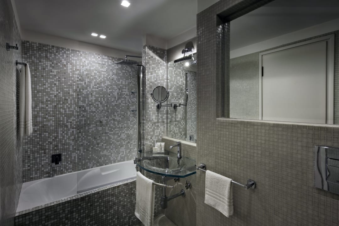 Zimmer Hotel Paradiso, BW Signature Collection