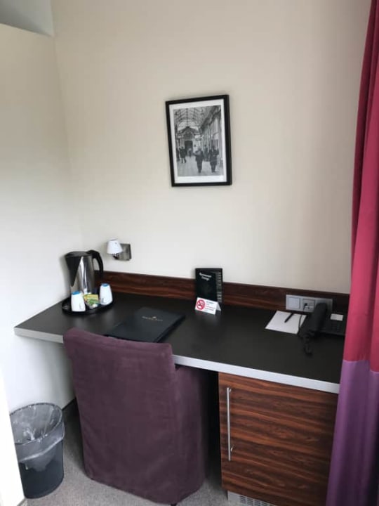 Biurko Hotel Golden Tulip Keyser Breda