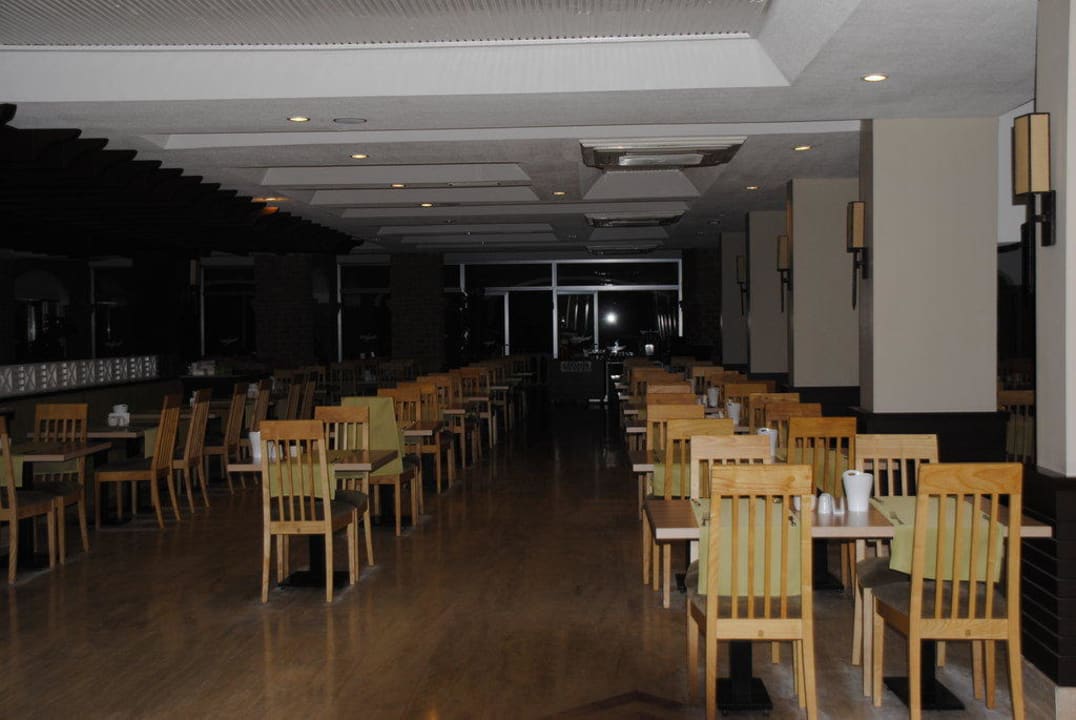 Restaurant innen Hotel Thalia Unique