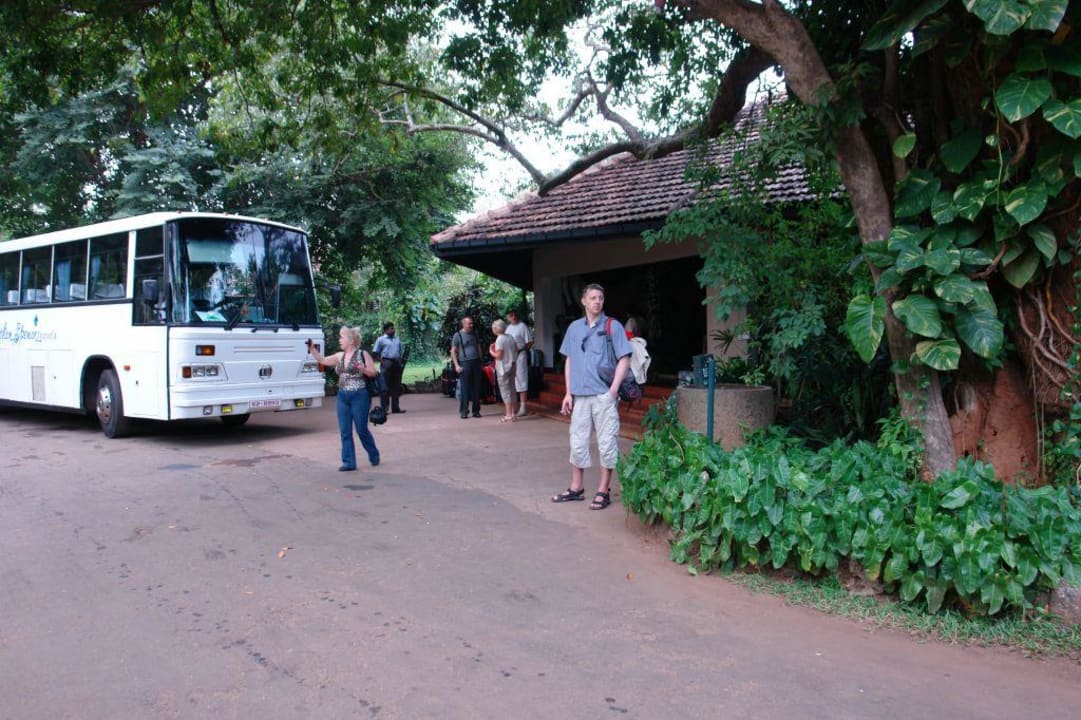 Wejście do recepcji, restauracji, basenu Sigiriya Village