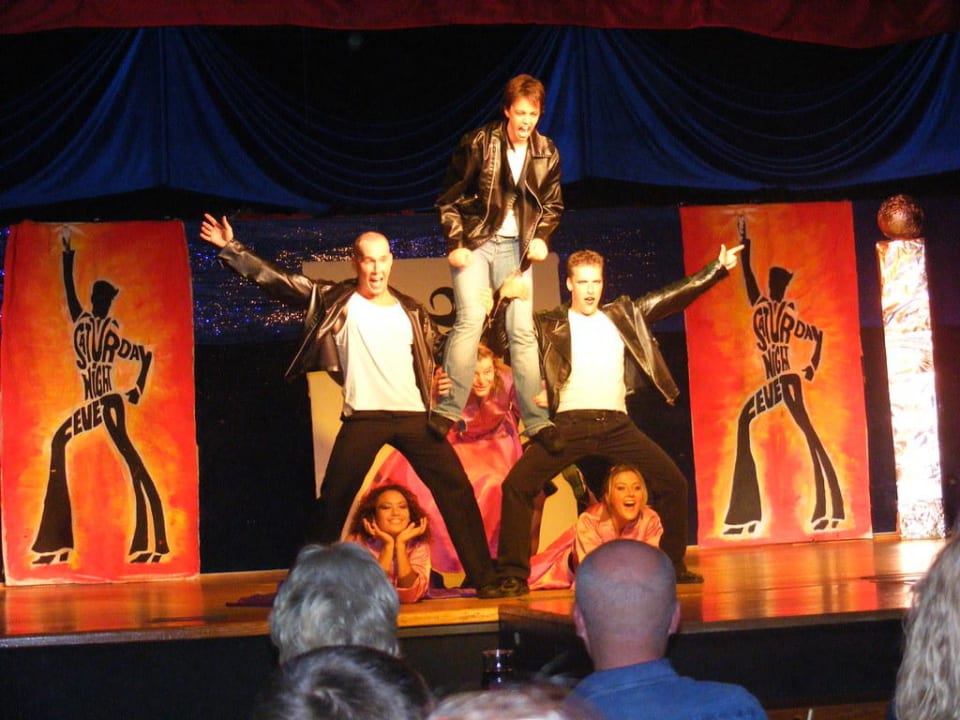 Show SBH Club Paraiso Playa