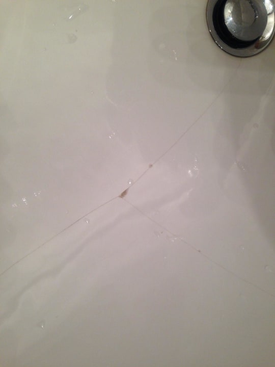 Wachbecken in einem 4 Sternhotel???? Romantik Spa Hotel Elixhauser Wirt