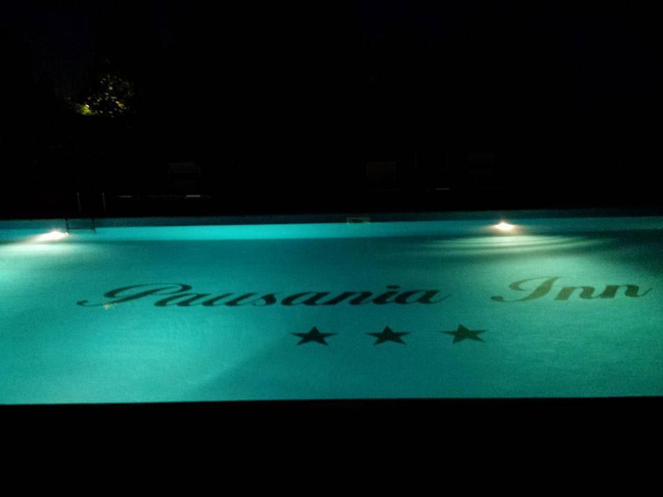 Pool Hotel Pausania Inn