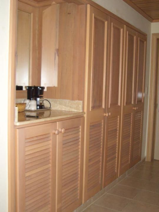 Schrankwand Zimmer 3253 Dreams La Romana Resort & Spa