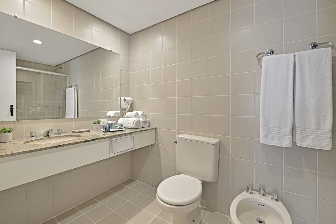 Zimmer Hotel Deville Curitiba Batel